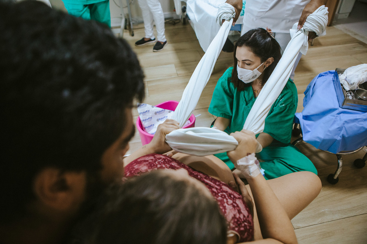 Filmes de parto, filmes de nascimento, nascimento, humanização, parto normal, cesariana humanizada, doula, parto, foto de parto, fotografia de parto no es, parto humanizado, grande vitória, maternidade santa ursula