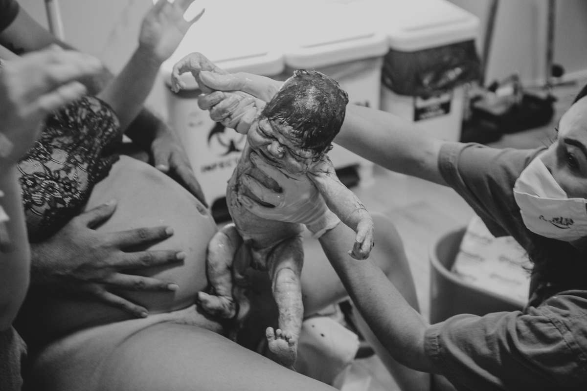 Filmes de parto, filmes de nascimento, nascimento, humanização, parto normal, cesariana humanizada, doula, parto, foto de parto, fotografia de parto no es, parto humanizado, grande vitória, maternidade santa ursula