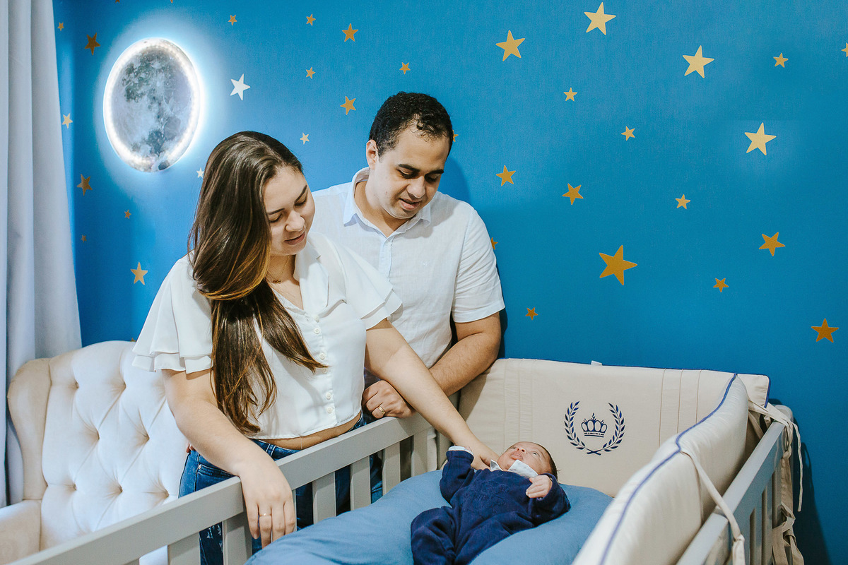 ensaio em casa lifestyle primeiros dias newborn documental vitoria vila velha newbornlifestyle  newborn maternidade fotografia lifestyle bebe ensaio photography babyphoto lifestylephotography foto fotografiadefamilia babysession newbornphotography familia