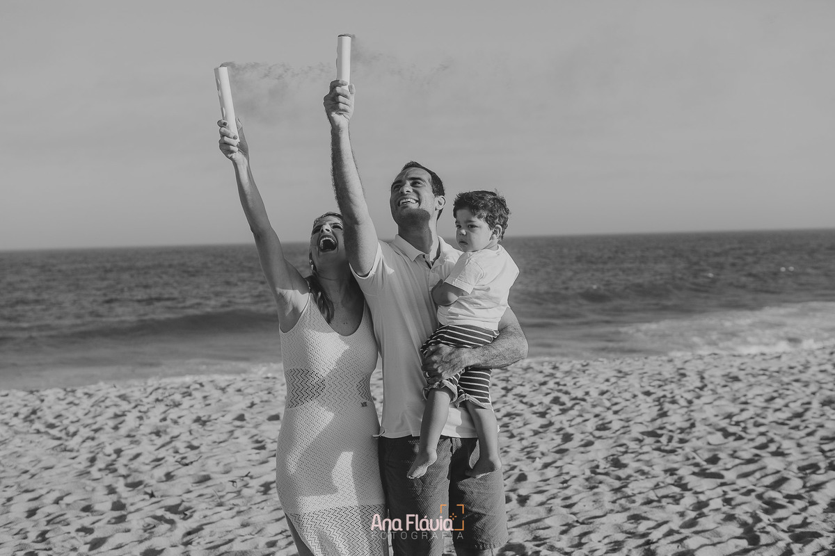 ensaio fotográfico revelação de gravidez, praia, vila velha, vitoria
