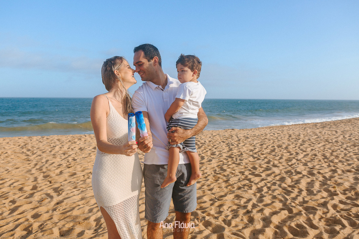 ensaio fotográfico revelação de gravidez, praia, vila velha, vitoria
