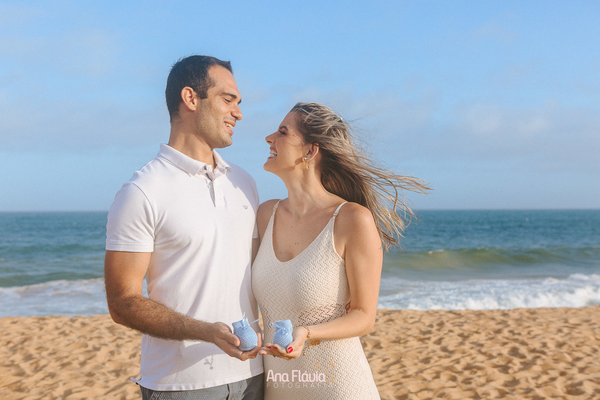 ensaio fotográfico revelação de gravidez, praia, vila velha, vitoria
