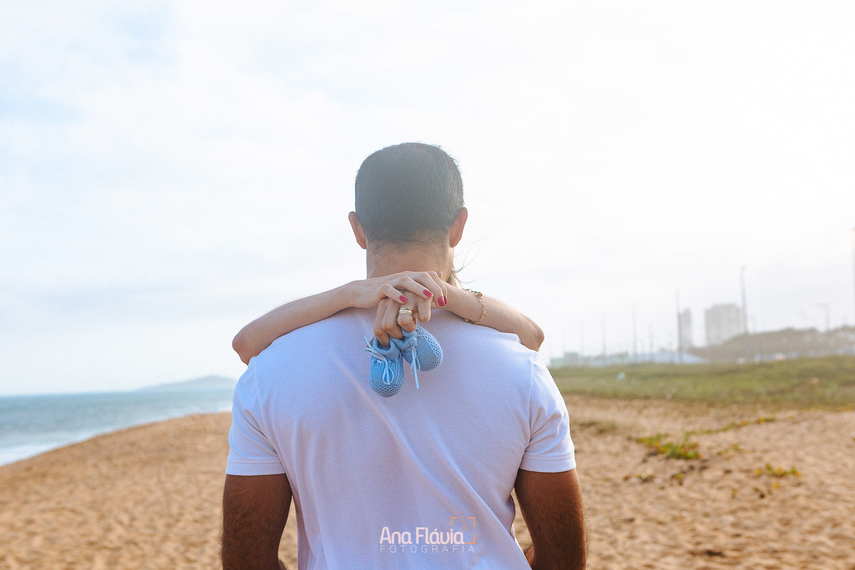 ensaio fotográfico revelação de gravidez, praia, vila velha, vitoria
