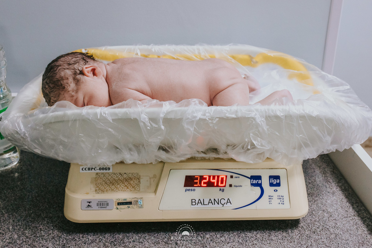 Fotografia de parto Cesária Filmes de parto, filmes de nascimento, nascimento, humanização, parto normal, cesariana humanizada, doula, parto, foto de parto, fotografia de parto no es, parto humanizado, grande vitória, vitoria apart hospital