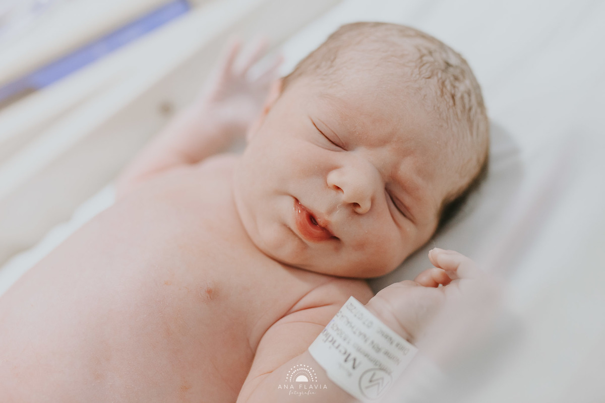 Fotografia de parto Cesária Filmes de parto, filmes de nascimento, nascimento, humanização, parto normal, cesariana humanizada, doula, parto, foto de parto, fotografia de parto no es, parto humanizado, grande vitória, vitoria apart hospital