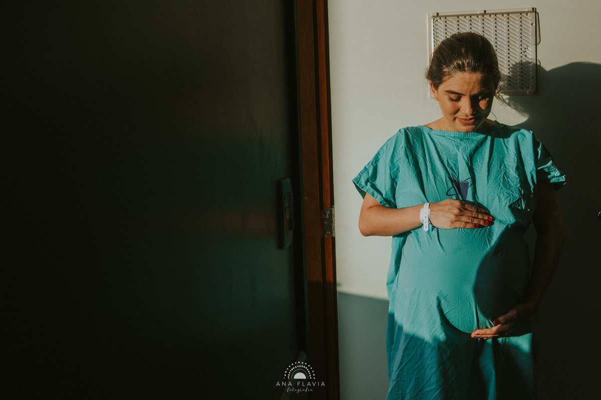 Fotografia de parto vila velha, filmes de nascimento, nascimento, humanização, parto normal, cesariana humanizada, doula, parto, foto de parto, fotografia de parto em vitoria, parto humanizado, grande vitória, hospital vila velha