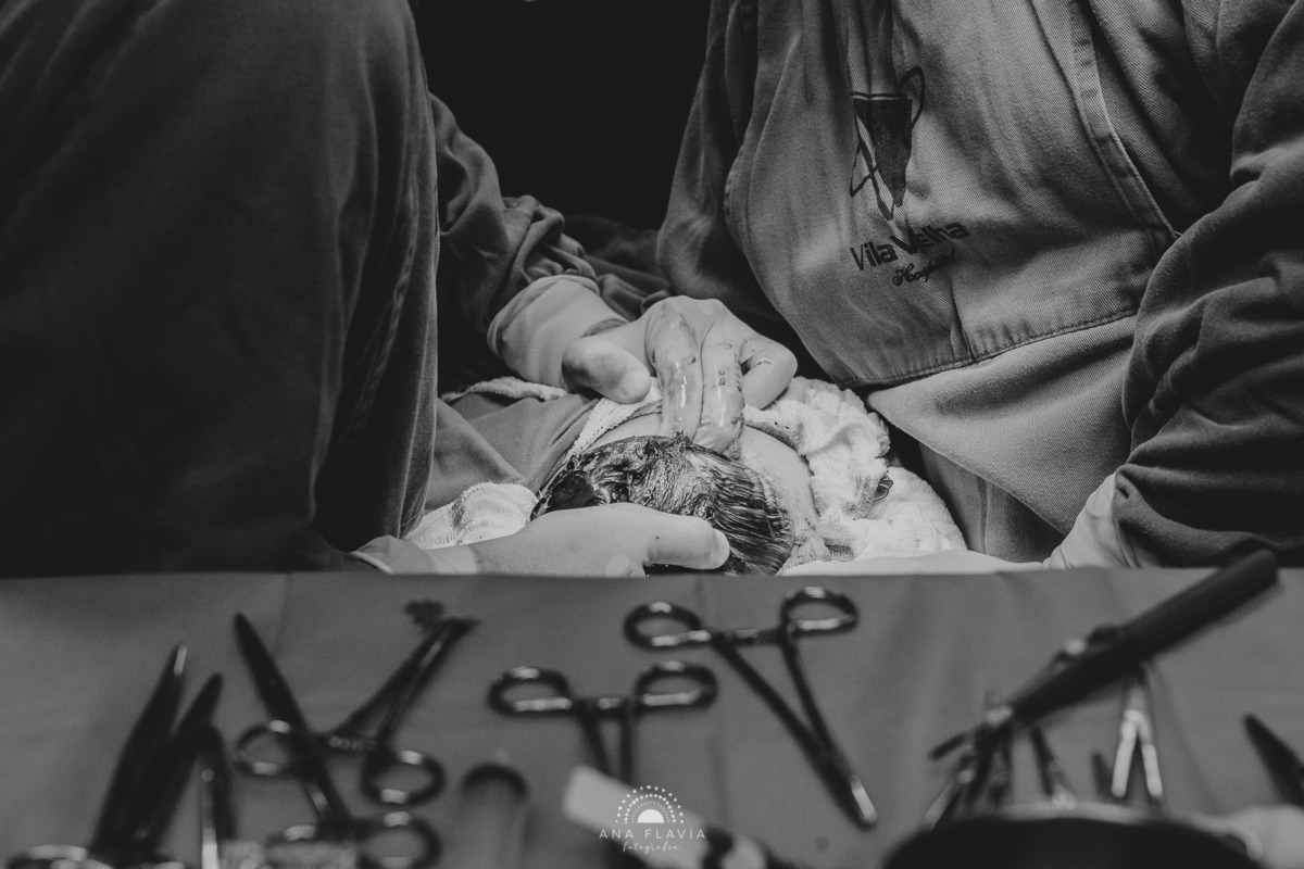 Fotografia de parto vila velha, filmes de nascimento, nascimento, humanização, parto normal, cesariana humanizada, doula, parto, foto de parto, fotografia de parto em vitoria, parto humanizado, grande vitória, hospital vila velha