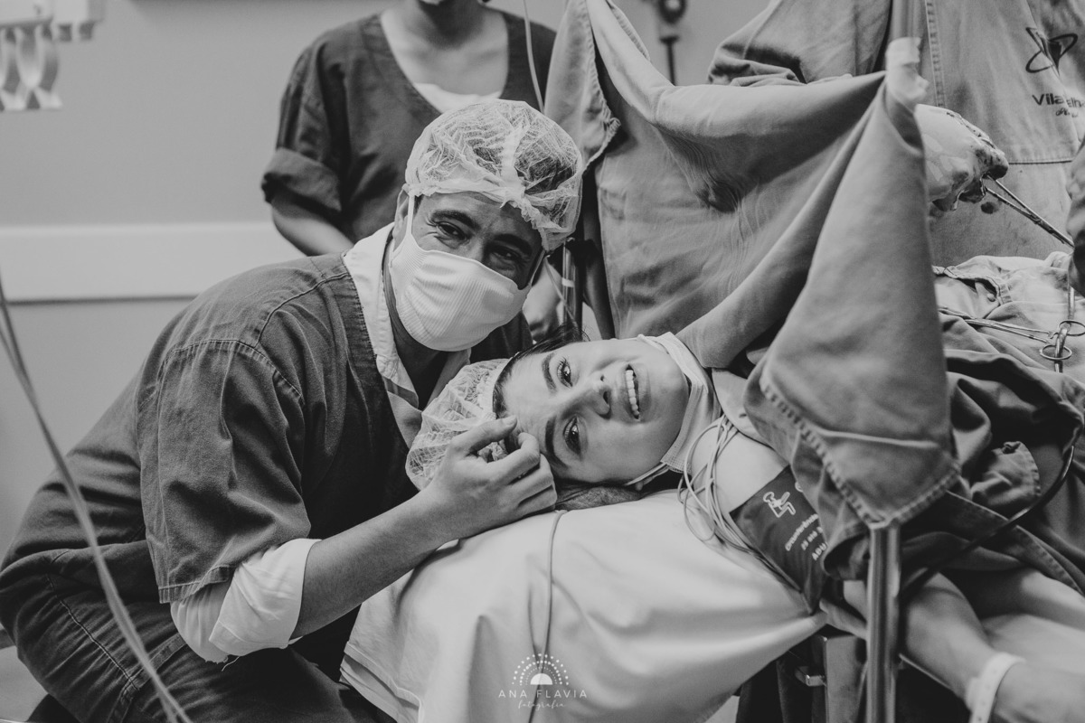 Fotografia de parto vila velha, filmes de nascimento, nascimento, humanização, parto normal, cesariana humanizada, doula, parto, foto de parto, fotografia de parto em vitoria, parto humanizado, grande vitória, hospital vila velha