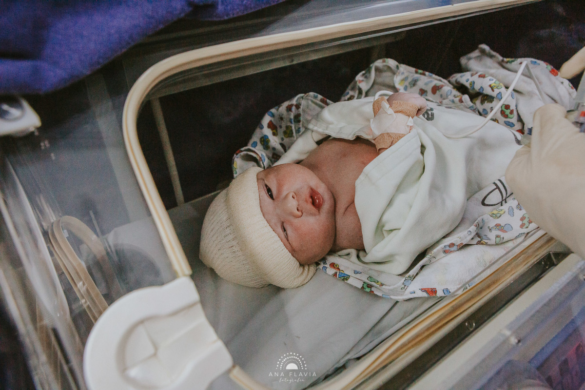 Fotografia de parto vila velha, filmes de nascimento, nascimento, humanização, parto normal, cesariana humanizada, doula, parto, foto de parto, fotografia de parto em vitoria, parto humanizado, grande vitória, hospital vila velha