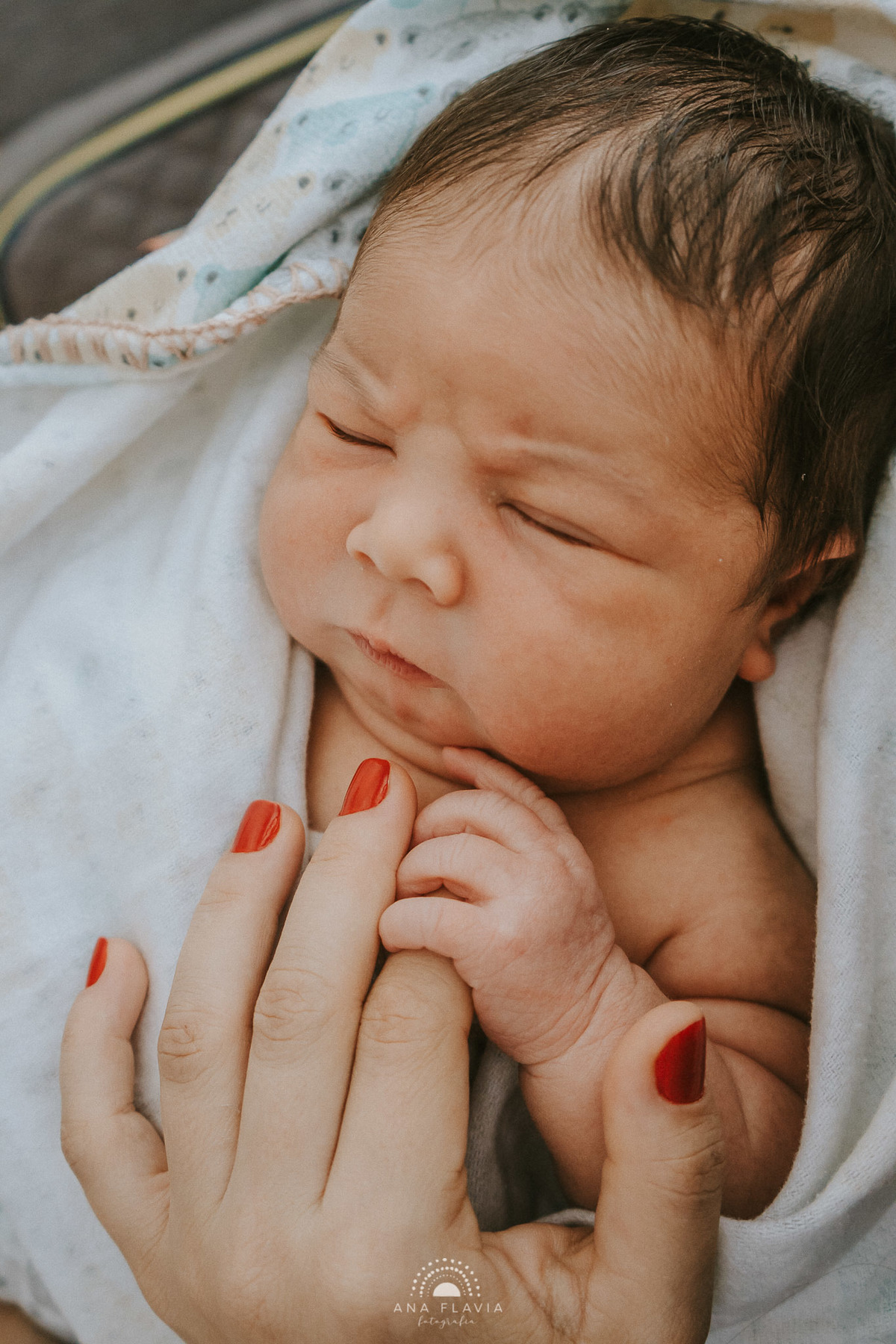 Fotografia de parto vila velha, filmes de nascimento, nascimento, humanização, parto normal, cesariana humanizada, doula, parto, foto de parto, fotografia de parto em vitoria, parto humanizado, grande vitória, hospital vila velha