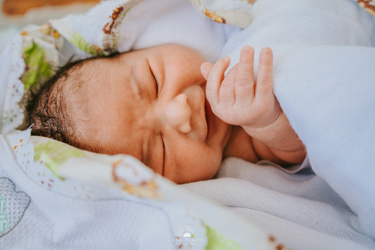 Fotografia de parto vila velha, filmes de nascimento, nascimento, humanização, parto normal, cesariana humanizada, doula, parto, foto de parto, fotografia de parto em vitoria, parto humanizado, grande vitória, hospital vila velha