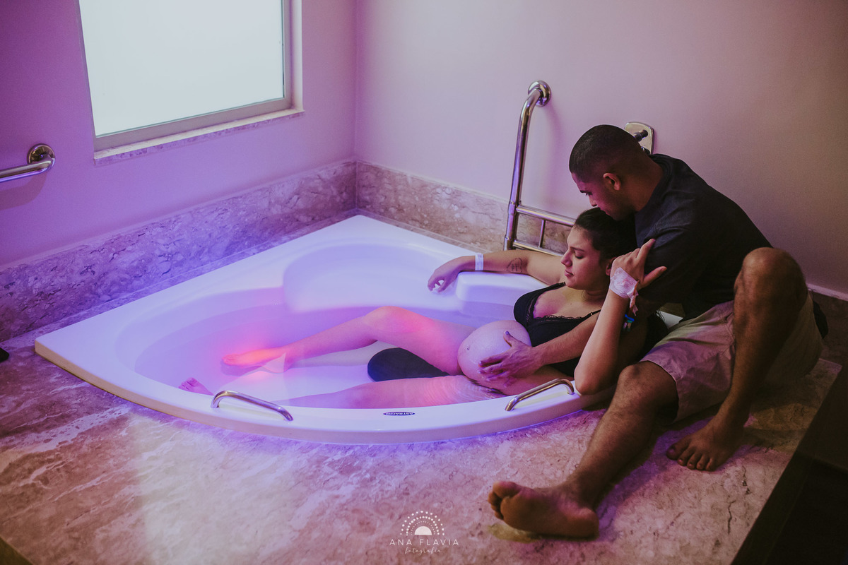 Fotografia de parto vila velha, filmes de nascimento, nascimento, humanização, parto normal, cesariana humanizada, doula, parto, foto de parto, fotografia de parto em vitoria, parto humanizado, grande vitória, hospital vila velha