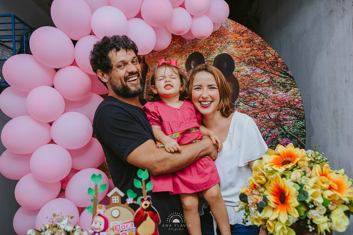 aniversario, 2 aninhoa, mundo rosa, mae de menina, fotografia, babygril, festa marsha e o urso, festa de menina, amigos, smashthecake, primeiro aninho, babyfashion, festa de criança, photography, um ano, família, mamãe deprimeira viagem, festa em casa, ma