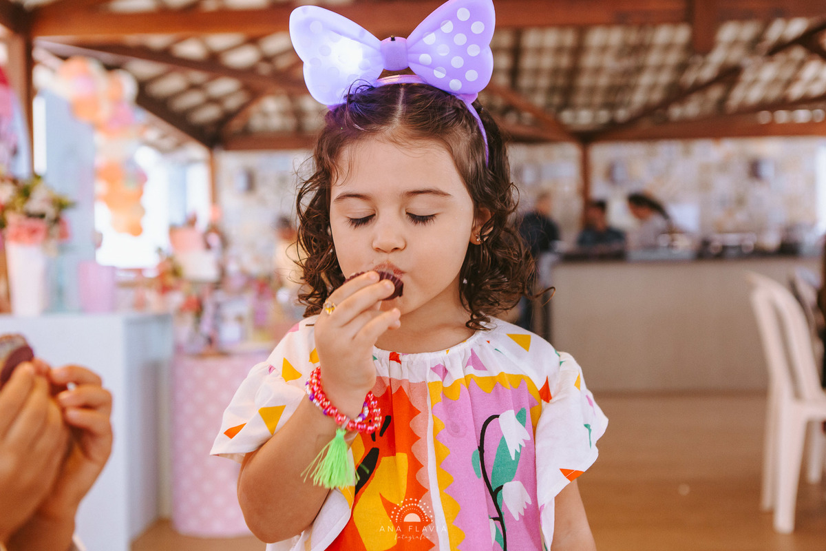 aniversario, 3 anos, mundo rosa, mae de menina, fotografia, babygril, festa mine, festa de menina, amigos, smashthecake, primeiro aninho, babyfashion, festa de criança, photography, um ano, família, mamãe de primeira viagem, festa em casa,