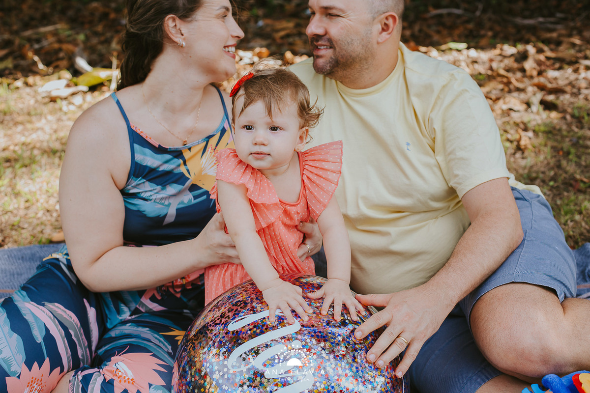 aniversario, 1 anos, mundo rosa, mae de menina, fotografia, babygril, festa patati patata, festa de menina, amigos, smashthecake, primeiro aninho, babyfashion, festa de criança, photography, um ano, família, mamãe de primeira viagem, festa em casa,