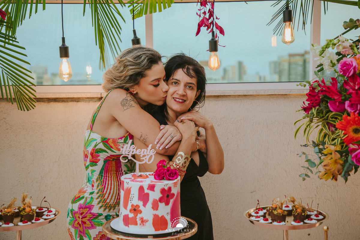 De Repente 30, aniversario, 30 anos, aniversario de adulto, decoração de aniversário feminino, festa, aniversarioadulto, decoracaodefestas aniversario bloguedefesta, amaislindafesta, liberdade 