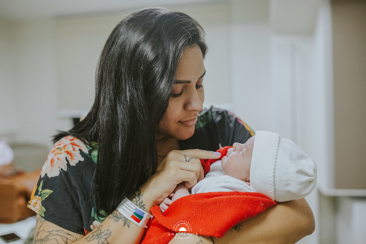 Fotografia de parto vila velha, filmes de nascimento, nascimento, humanização, parto normal, cesariana humanizada, doula, parto, foto de parto, fotografia de parto em vitoria, parto humanizado, grande vitória hospital praia da costa