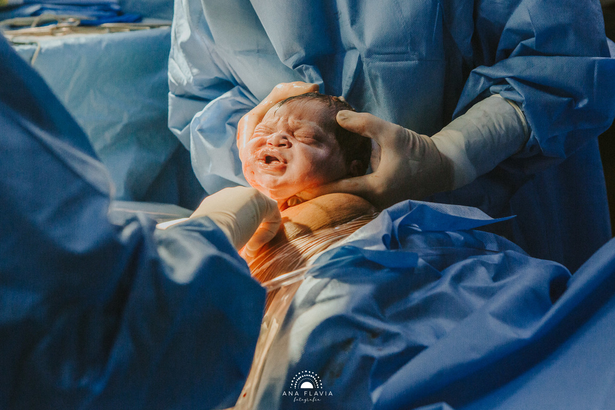 Filmes de parto, filmes de nascimento, nascimento, humanização, parto normal, cesariana humanizada, doula, parto, foto de parto, fotografia de parto no es, parto humanizado, grande vitória, apart hospital