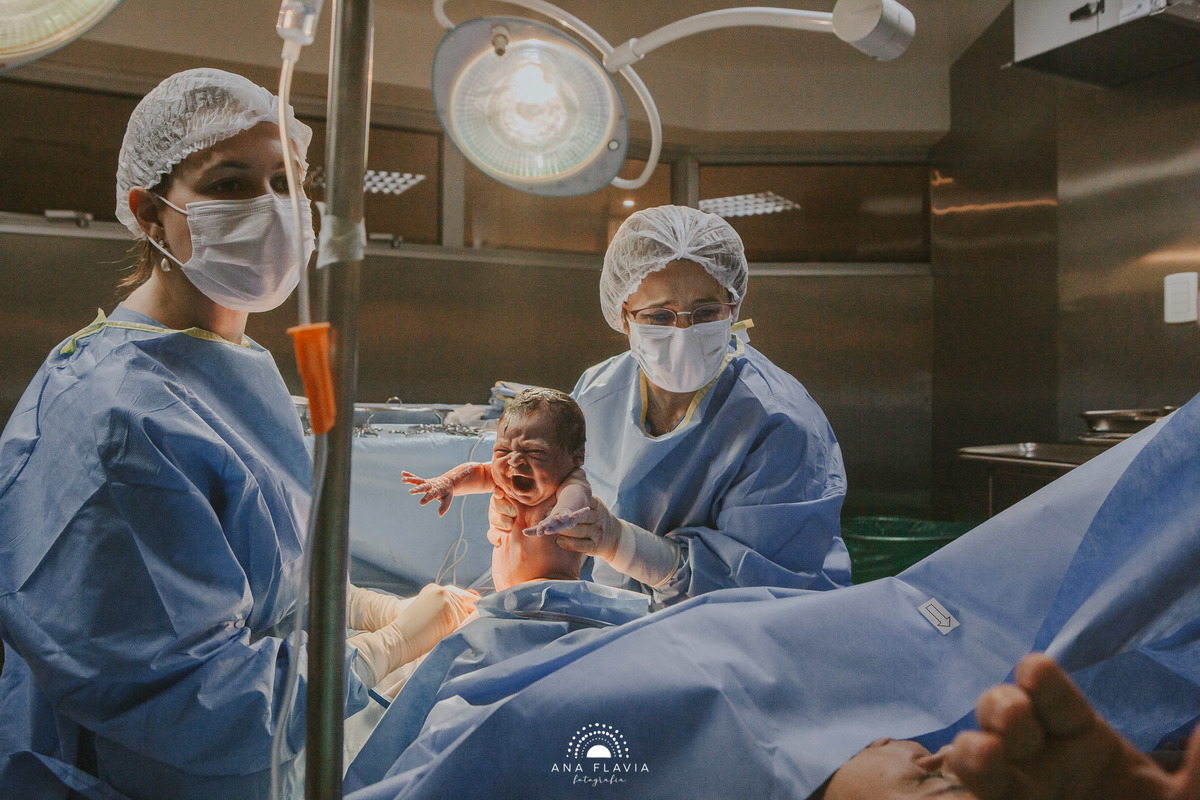 Filmes de parto, filmes de nascimento, nascimento, humanização, parto normal, cesariana humanizada, doula, parto, foto de parto, fotografia de parto no es, parto humanizado, grande vitória, apart hospital