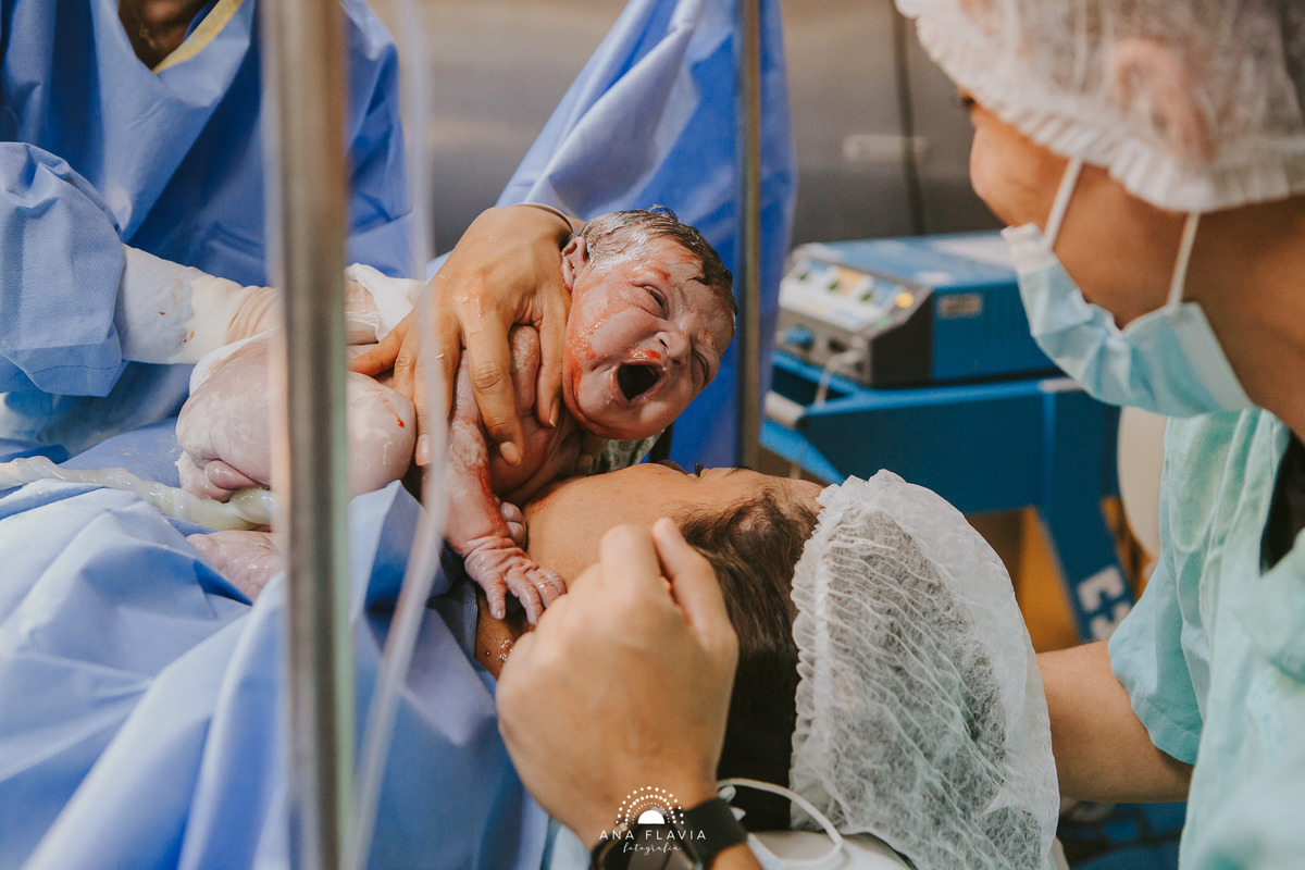 Filmes de parto, filmes de nascimento, nascimento, humanização, parto normal, cesariana humanizada, doula, parto, foto de parto, fotografia de parto no es, parto humanizado, grande vitória, apart hospital