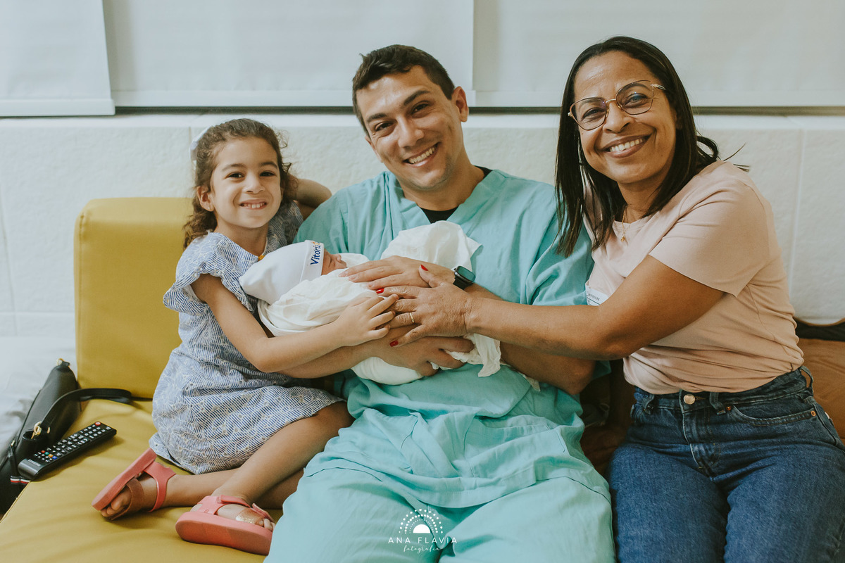 Filmes de parto, filmes de nascimento, nascimento, humanização, parto normal, cesariana humanizada, doula, parto, foto de parto, fotografia de parto no es, parto humanizado, grande vitória, apart hospital