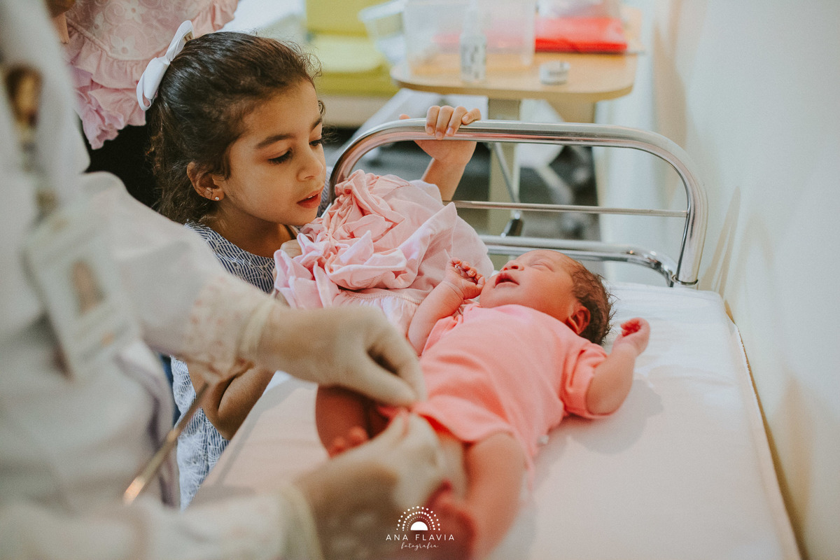 Filmes de parto, filmes de nascimento, nascimento, humanização, parto normal, cesariana humanizada, doula, parto, foto de parto, fotografia de parto no es, parto humanizado, grande vitória, apart hospital