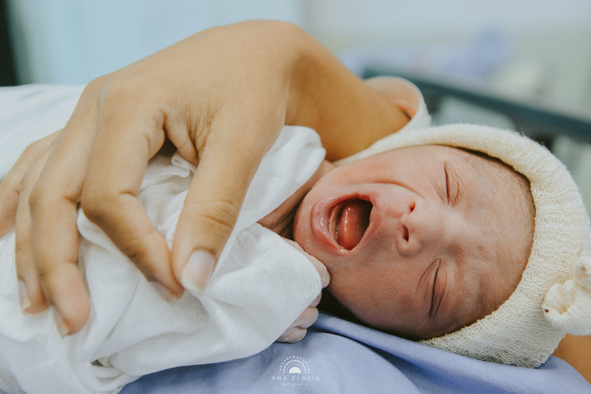 Fotografia de parto vila velha, filmes de nascimento, nascimento, humanização, parto normal, cesariana humanizada, doula, parto, foto de parto, fotografia de parto em vitoria, parto humanizado, grande vitória unimed maternidade 