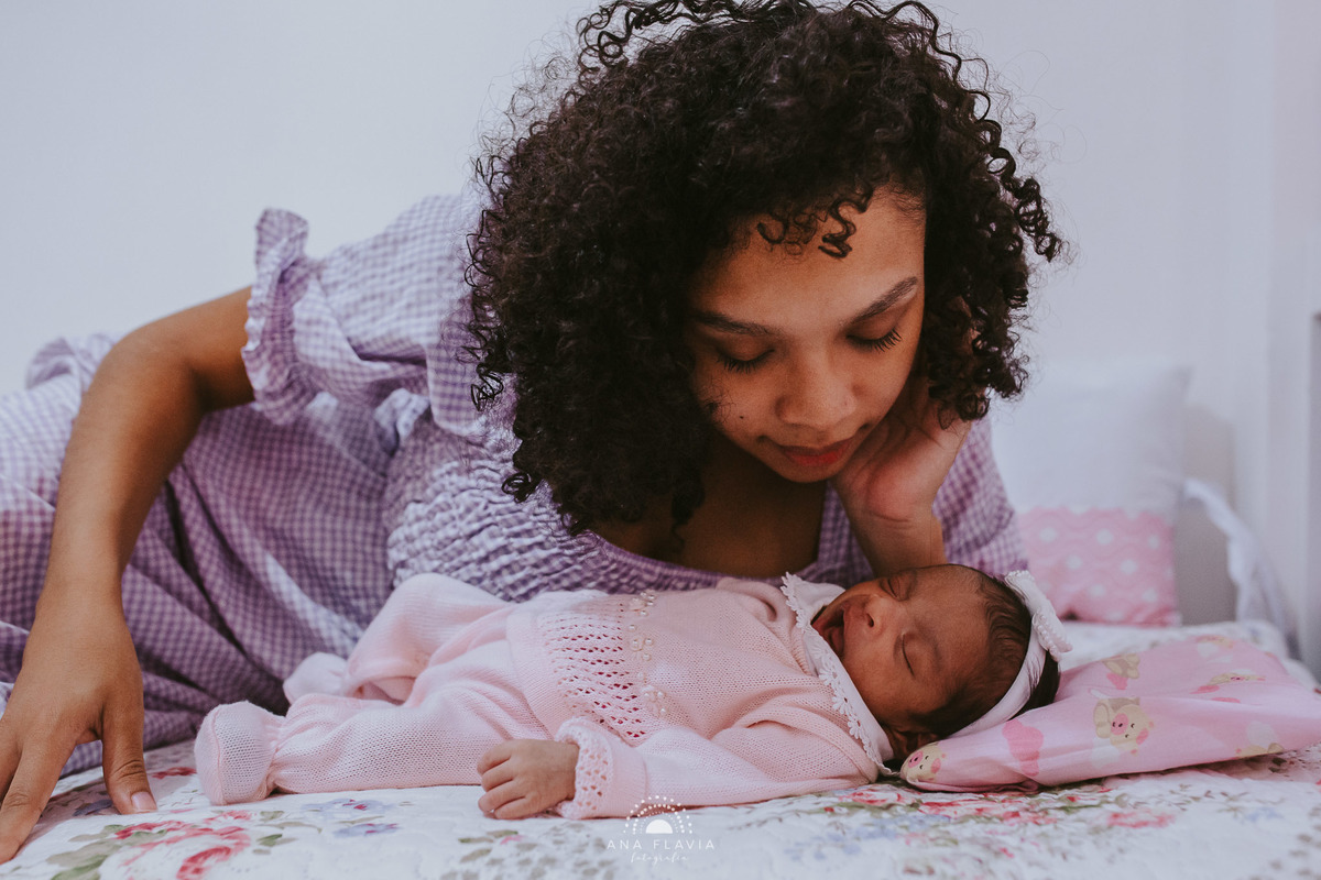 Fotografia de parto vila velha, filmes de nascimento, nascimento, humanização, parto normal, cesariana humanizada, doula, parto, foto de parto, fotografia de parto em vitoria, parto humanizado, grande vitória unimed maternidade 