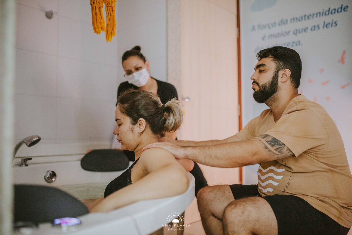 Fotografia de parto vila velha, filmes de nascimento, nascimento, humanização, parto normal, cesariana humanizada, doula, parto, foto de parto, fotografia de parto vitoria, parto humanizado, grande vitória, hospital santa monica
video de parto filme parto