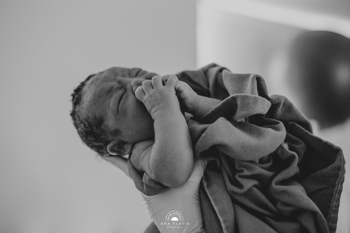 Fotografia de parto vila velha, filmes de nascimento, nascimento, humanização, parto normal, cesariana humanizada, doula, parto, foto de parto, fotografia de parto vitoria, parto humanizado, grande vitória, hospital santa monica
video de parto filme parto