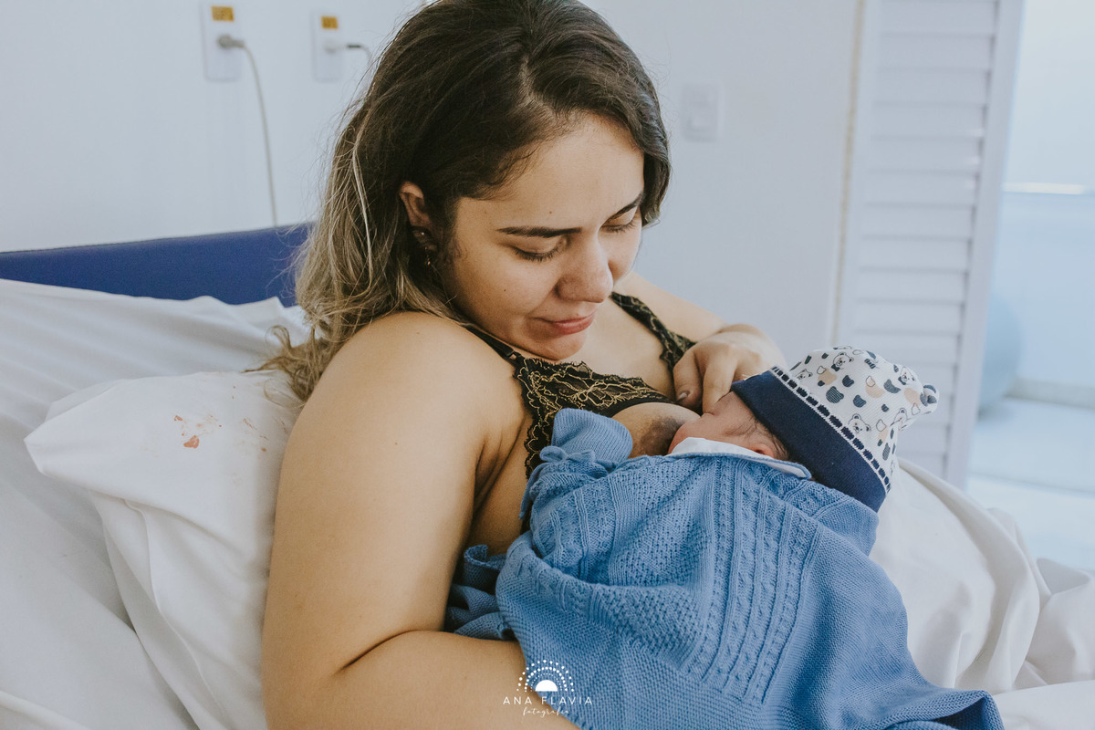 Fotografia de parto vila velha, filmes de nascimento, nascimento, humanização, parto normal, cesariana humanizada, doula, parto, foto de parto, fotografia de parto vitoria, parto humanizado, grande vitória, hospital santa monica
video de parto filme parto