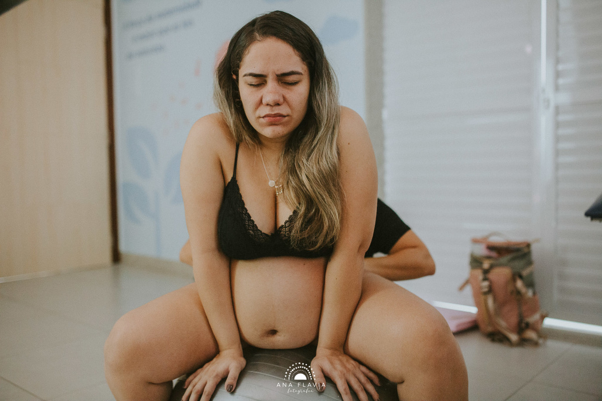 Fotografia de parto vila velha, filmes de nascimento, nascimento, humanização, parto normal, cesariana humanizada, doula, parto, foto de parto, fotografia de parto vitoria, parto humanizado, grande vitória, hospital santa monica
video de parto filme parto