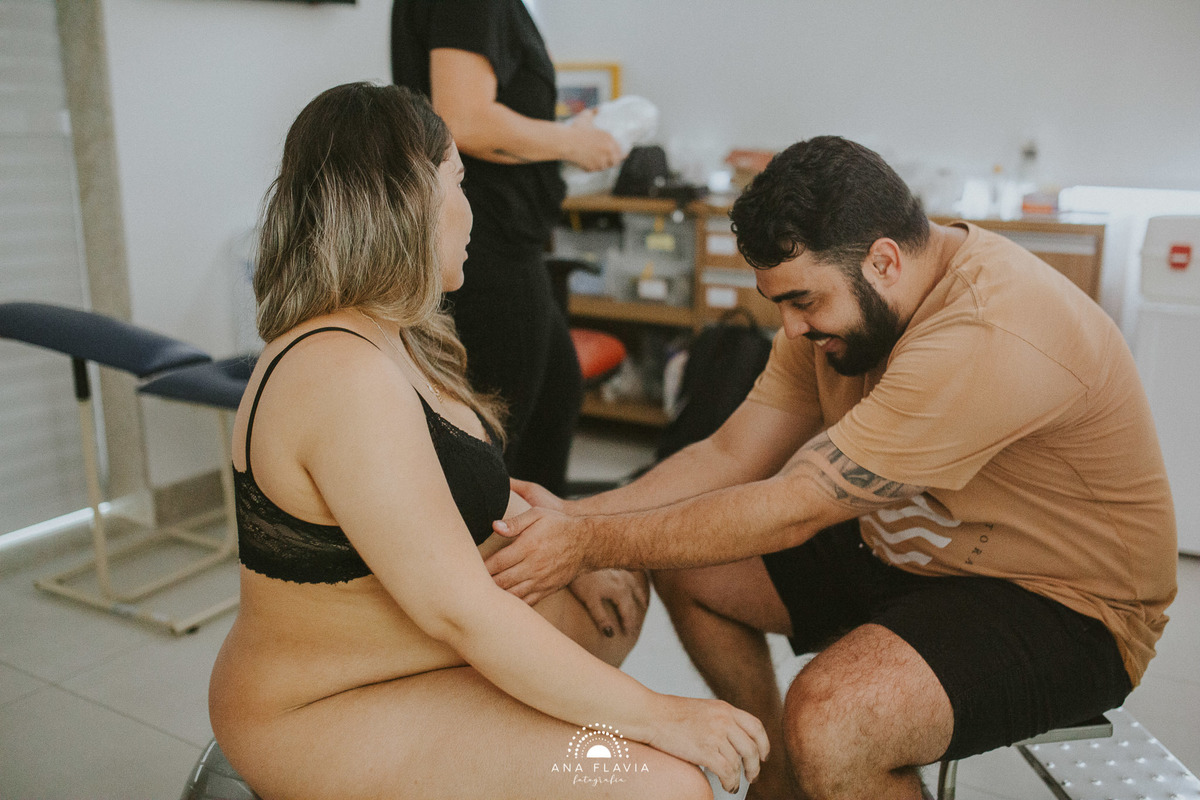 Fotografia de parto vila velha, filmes de nascimento, nascimento, humanização, parto normal, cesariana humanizada, doula, parto, foto de parto, fotografia de parto vitoria, parto humanizado, grande vitória, hospital santa monica
video de parto filme parto