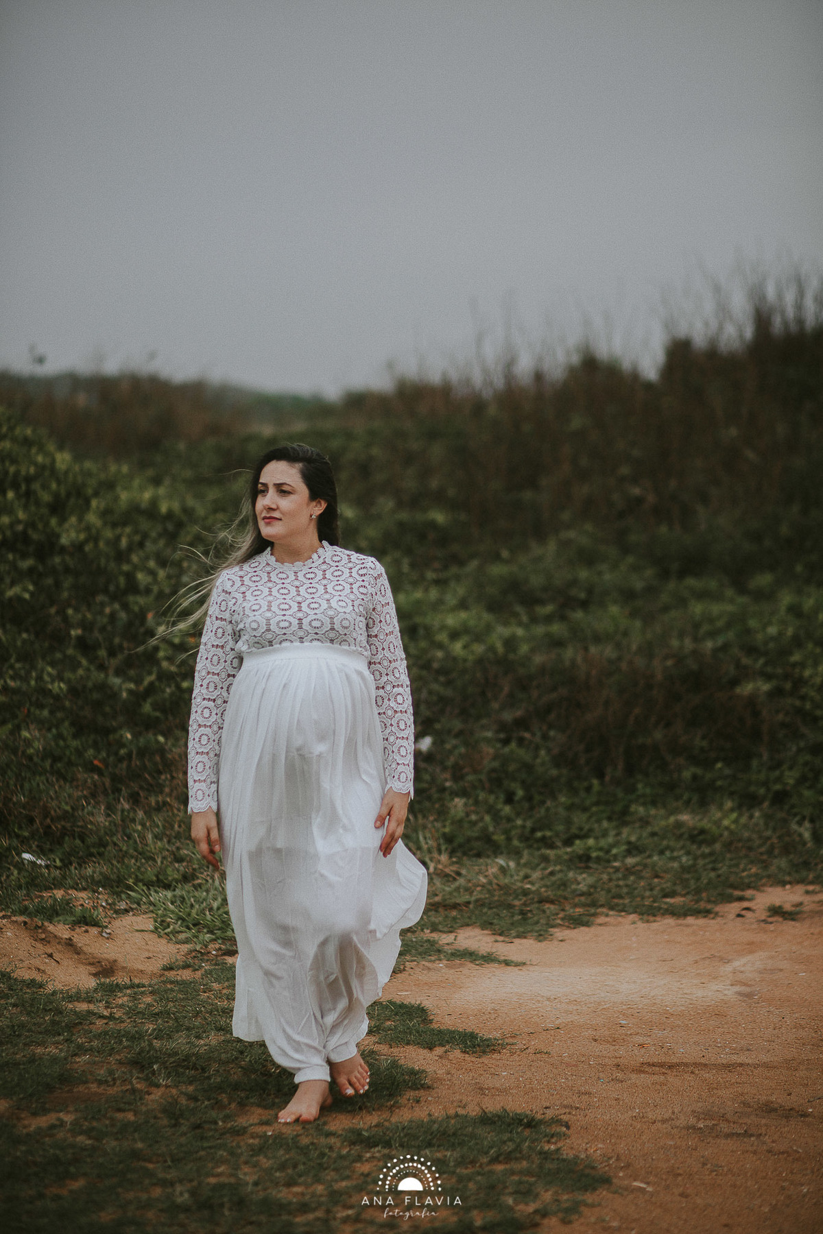 book gestante, gestante, gravida, gravidez, maternidade, ensaio gestante,  vila velha, vitoria,  parto, bebê, praia de itaparica, ensaio nublado, ensaio com vento, ensaio gestante na praia, ensaio gestante no festa, praia deserta 
