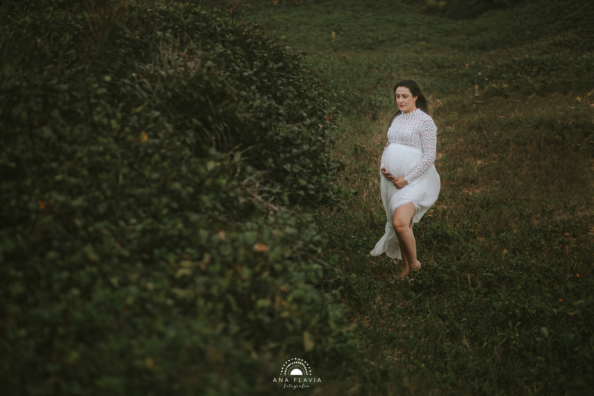 book gestante, gestante, gravida, gravidez, maternidade, ensaio gestante,  vila velha, vitoria,  parto, bebê, praia de itaparica, ensaio nublado, ensaio com vento, ensaio gestante na praia, ensaio gestante no festa, praia deserta 
