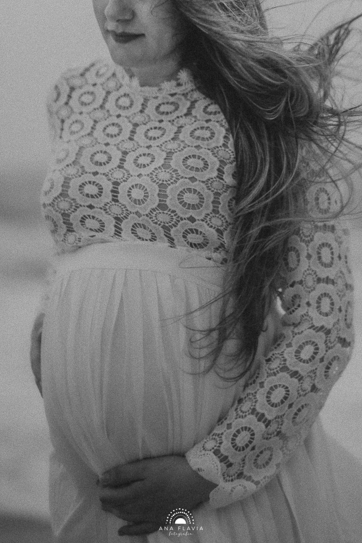 book gestante, gestante, gravida, gravidez, maternidade, ensaio gestante,  vila velha, vitoria,  parto, bebê, praia de itaparica, ensaio nublado, ensaio com vento, ensaio gestante na praia, ensaio gestante no festa, praia deserta 
