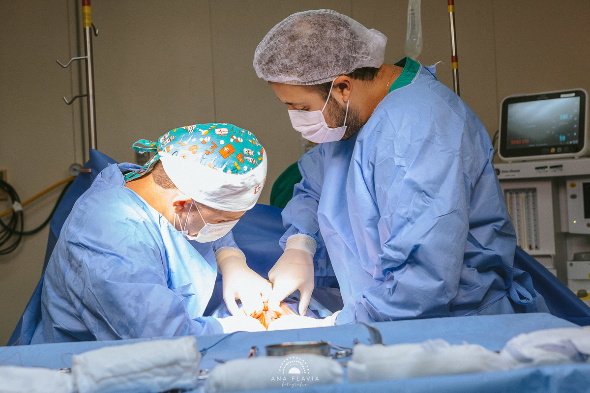 Fotografia de parto Cesária 
Filmes de parto, filmes de nascimento, nascimento, humanização, parto normal, cesariana humanizada, doula, parto, foto de parto, fotografia de parto no es, parto humanizado, grande vitória, Hospital Praia da Costa