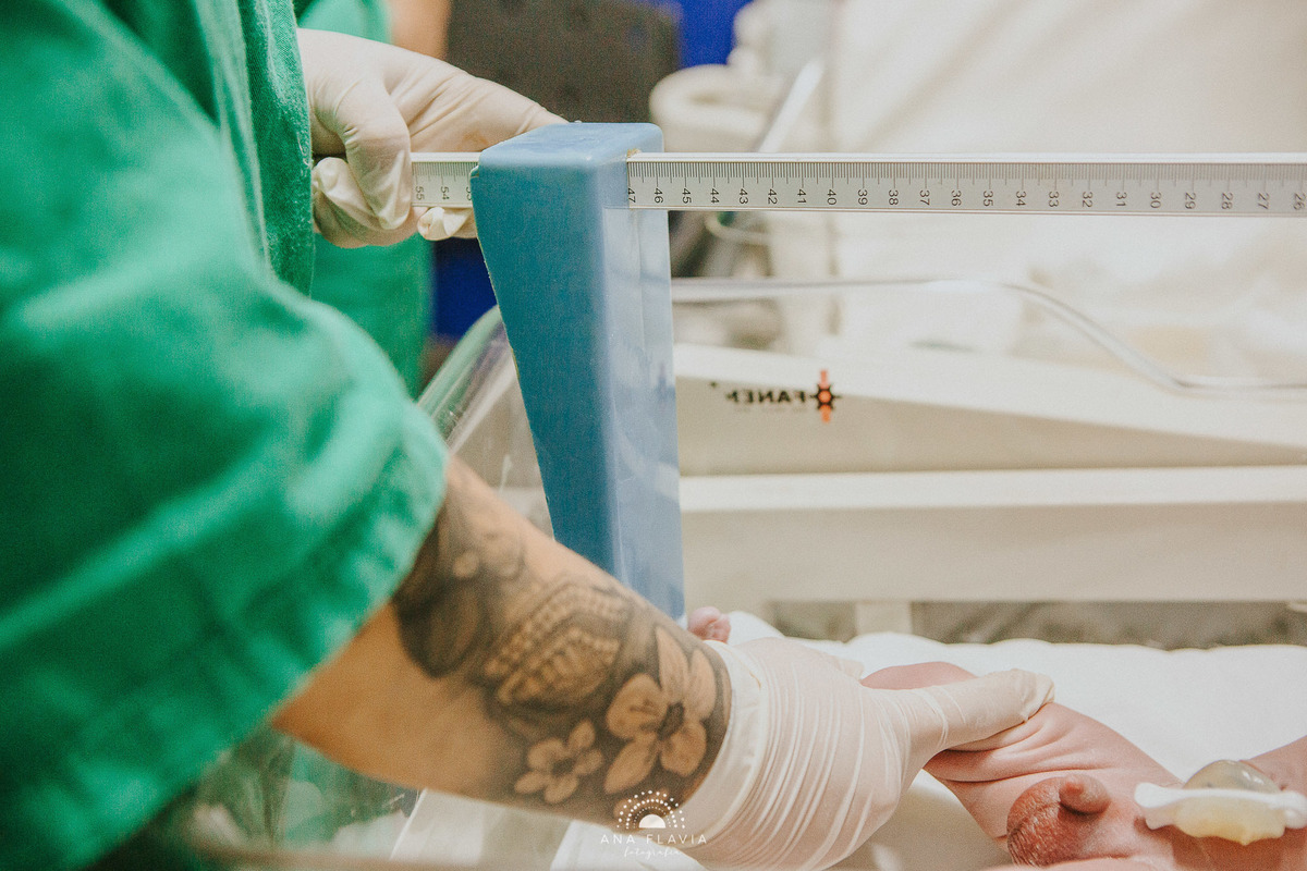 Fotografia de parto Cesária 
Filmes de parto, filmes de nascimento, nascimento, humanização, parto normal, cesariana humanizada, doula, parto, foto de parto, fotografia de parto no es, parto humanizado, grande vitória, Hospital Praia da Costa