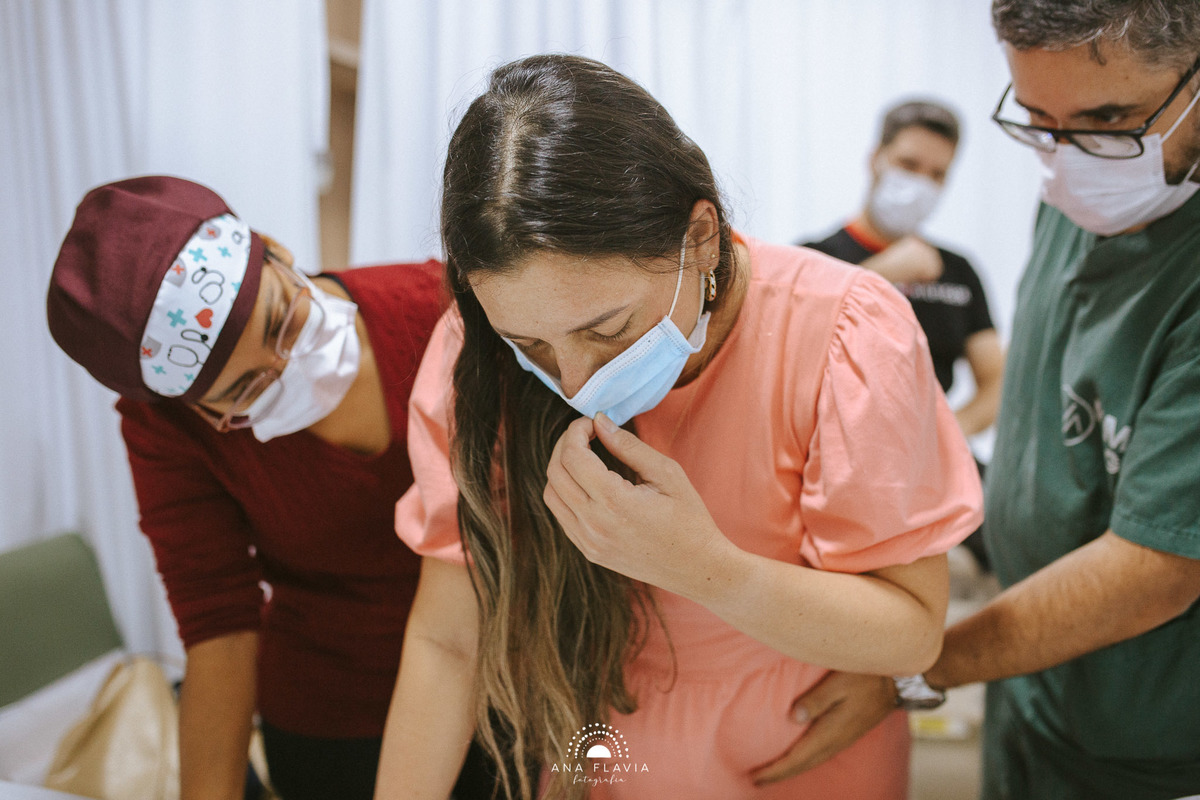 Fotografia de parto Cesária, Filme de parto, nascimento, humanização, vídeo de cesaria, cesariana humanizada, foto de parto Cesaria, parto humanizado, grande vitória, Hospital Praia da Costa, parto Cesária, parto normal, santa ursula