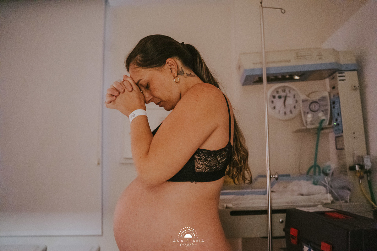 Fotografia de parto Cesária, Filme de parto, nascimento, humanização, vídeo de cesaria, cesariana humanizada, foto de parto Cesaria, parto humanizado, grande vitória, Hospital Praia da Costa, parto Cesária, parto normal, santa ursula
