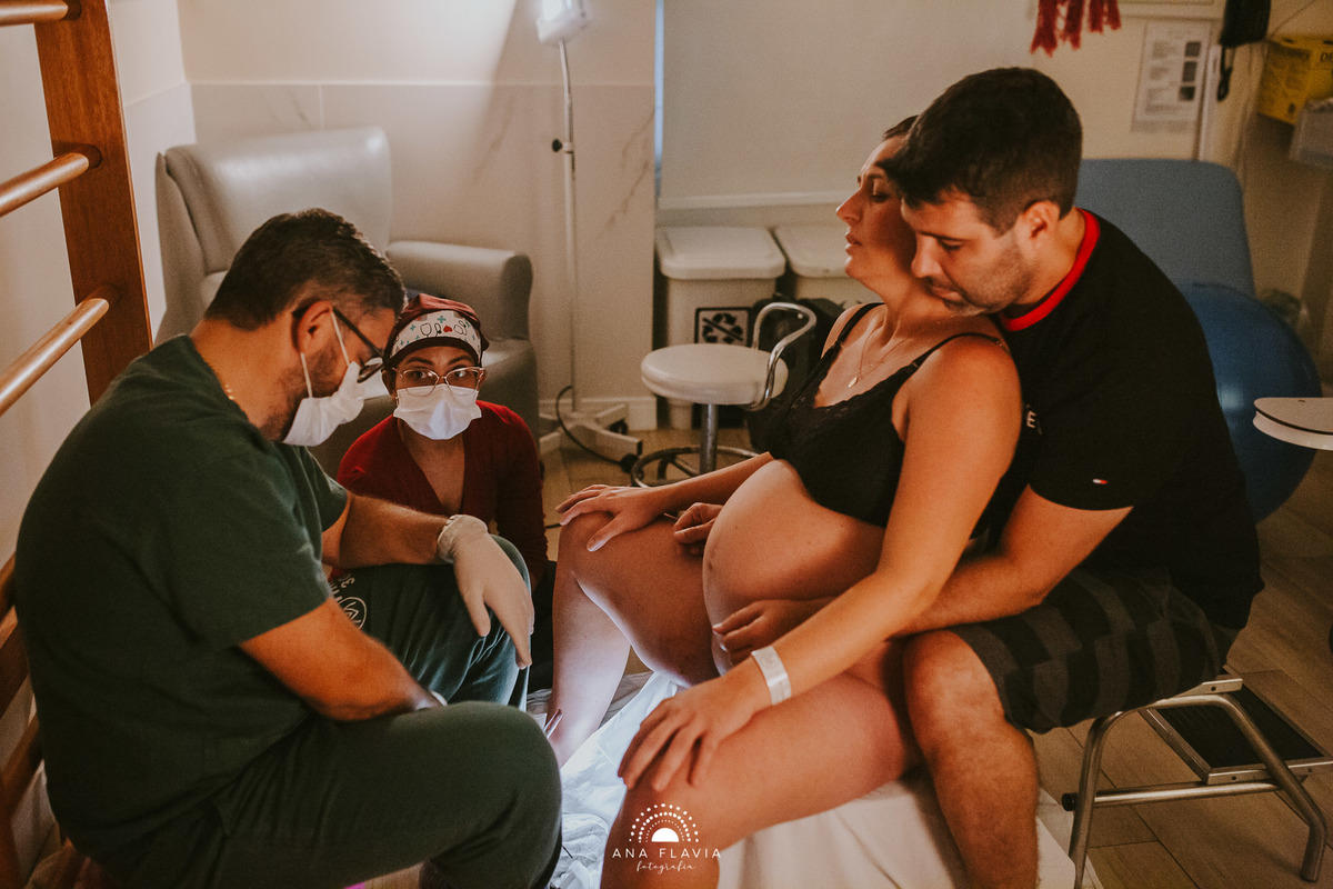 Fotografia de parto Cesária, Filme de parto, nascimento, humanização, vídeo de cesaria, cesariana humanizada, foto de parto Cesaria, parto humanizado, grande vitória, Hospital Praia da Costa, parto Cesária, parto normal, santa ursula