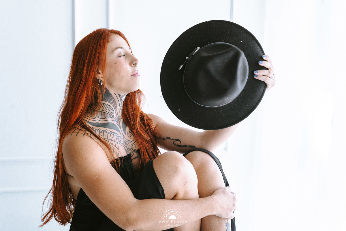 ensaio em estudio, ensaio pessoal, ensaio proficional, vitoria, vila velha, escritora Ensaio empresarial ensaio feminino, ensaio boudoir
