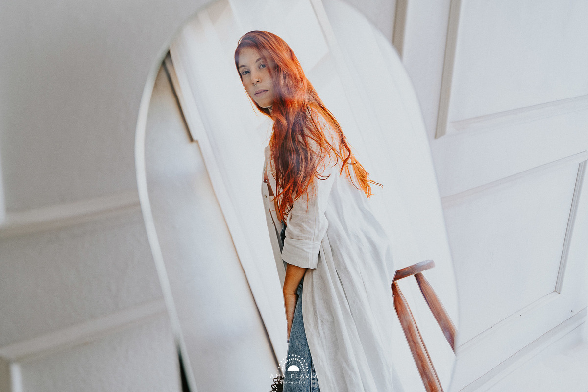 ensaio em estudio, ensaio pessoal, ensaio proficional, vitoria, vila velha, escritora Ensaio empresarial ensaio feminino, ensaio boudoir
