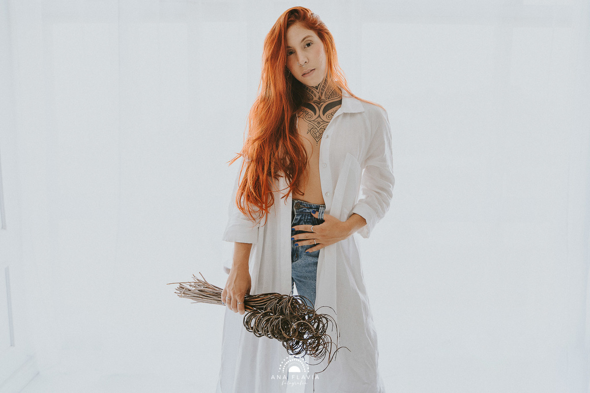 ensaio em estudio, ensaio pessoal, ensaio proficional, vitoria, vila velha, escritora Ensaio empresarial ensaio feminino, ensaio boudoir
