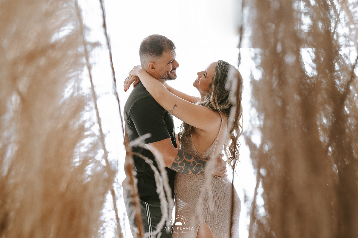 book gestante, gestante, gravida, gravidez, maternidade, ensaio gestante,  vila velha, vitoria,  parto, bebê, praia de ensaio em casa, ensaio nublado, ensaio gestante em estudio, foto em estudio, estudio fotografico