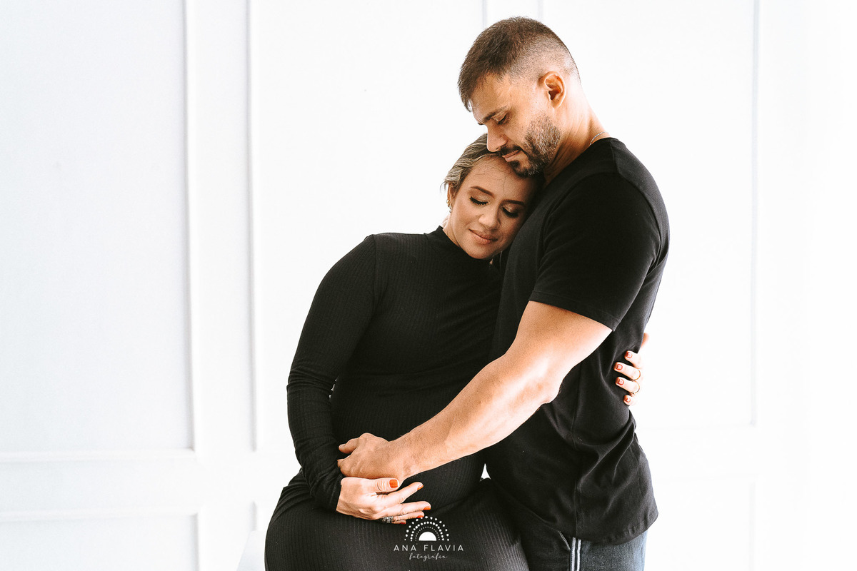 book gestante, gestante, gravida, gravidez, maternidade, ensaio gestante,  vila velha, vitoria,  parto, bebê, praia de ensaio em casa, ensaio nublado, ensaio gestante em estudio, foto em estudio, estudio fotografico