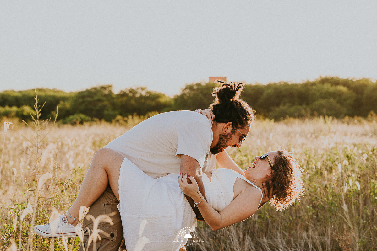 ensaio fotográfico, revelação de gravidez, ensaio revelação, cha revelação, campo, vila velha, vitoria, mae de menina, primeira gravidez
