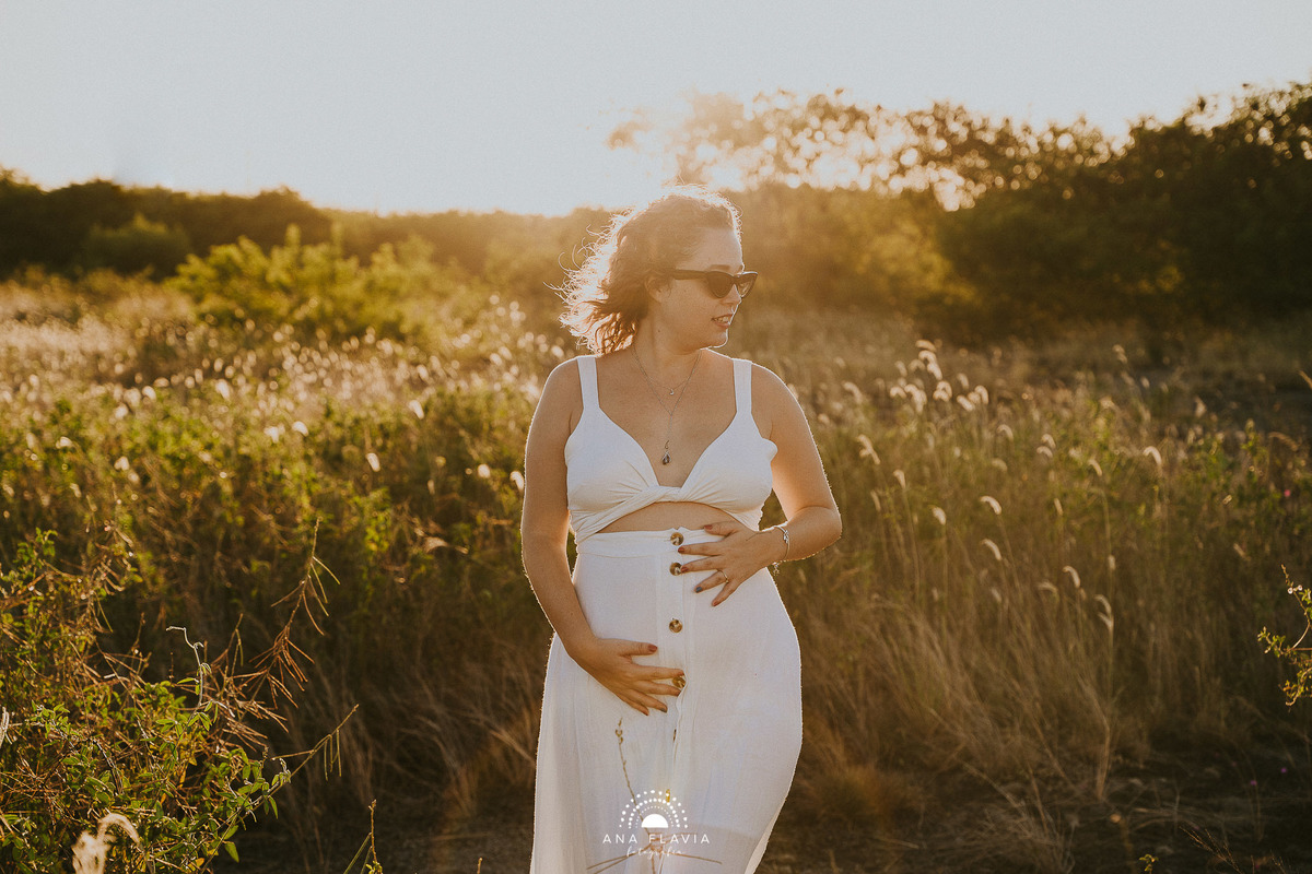 ensaio fotográfico, revelação de gravidez, ensaio revelação, cha revelação, campo, vila velha, vitoria, mae de menina, primeira gravidez
