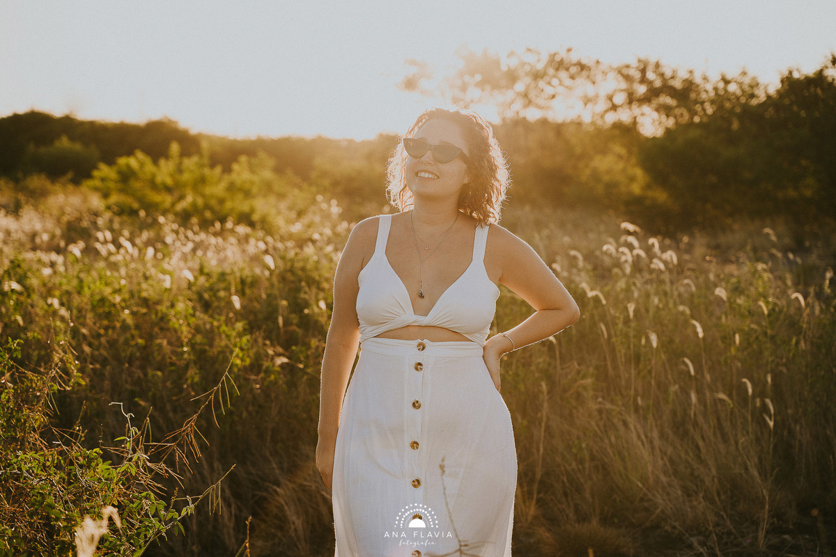 ensaio fotográfico, revelação de gravidez, ensaio revelação, cha revelação, campo, vila velha, vitoria, mae de menina, primeira gravidez
