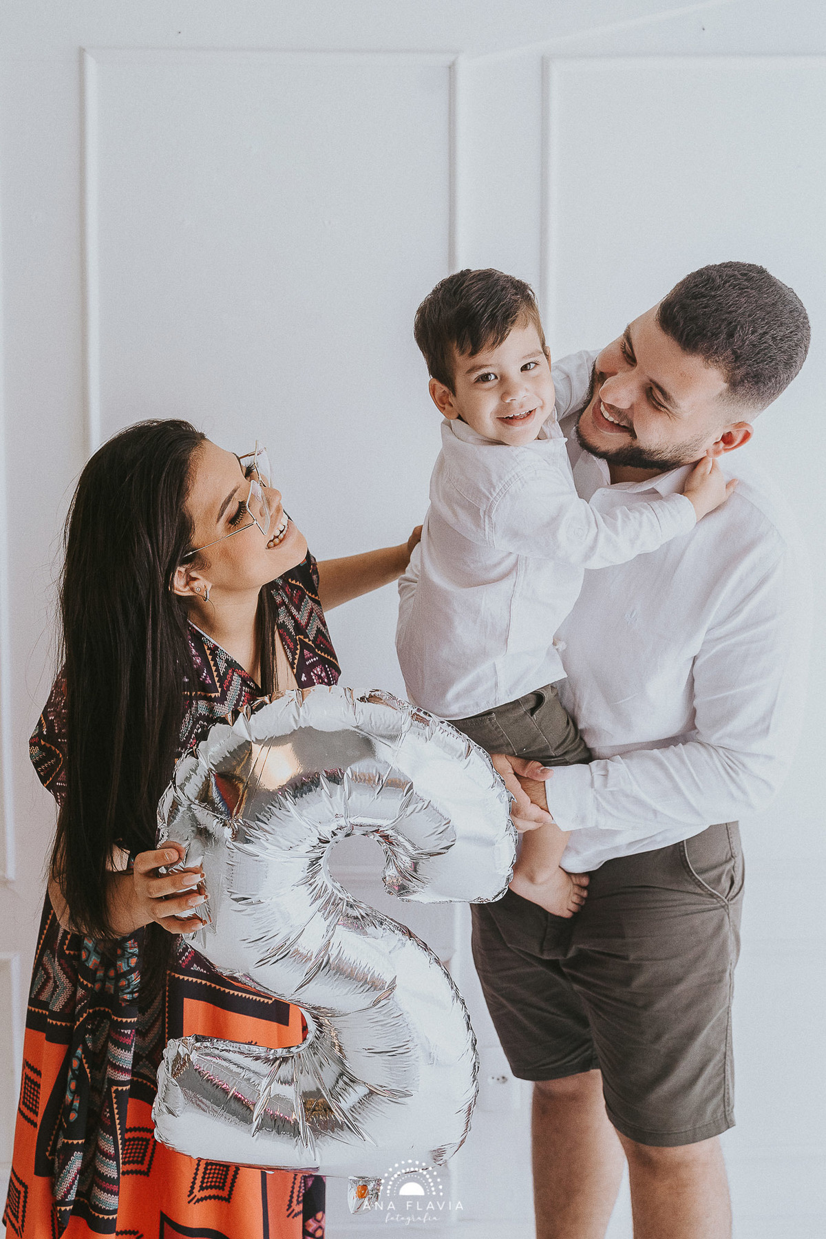 Ensaio fotográfico de família em estúdio, Fotografia de família em estúdio, Sessão de fotos de família em estúdio, Fotógrafo de família em estúdio, Vitoria, Vila Velha, Estúdio de fotos para famílias em vitória, Estúdio de fotografia para famílias, ES